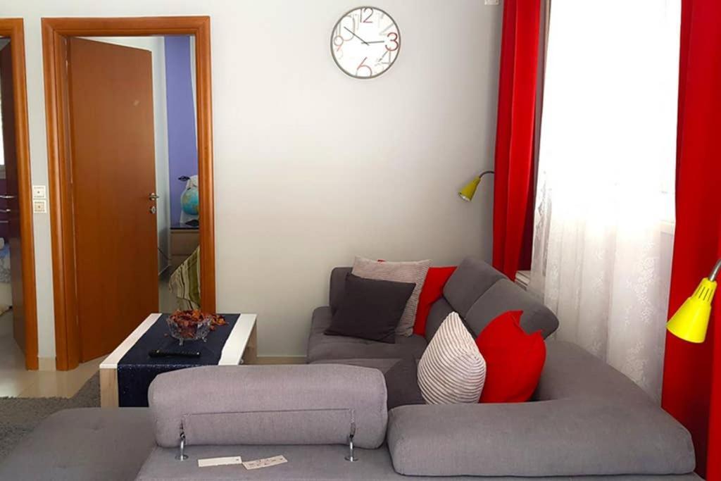 Renovated Lovely Apartment Near Airport & Sea Pórto Ráfti Kültér fotó