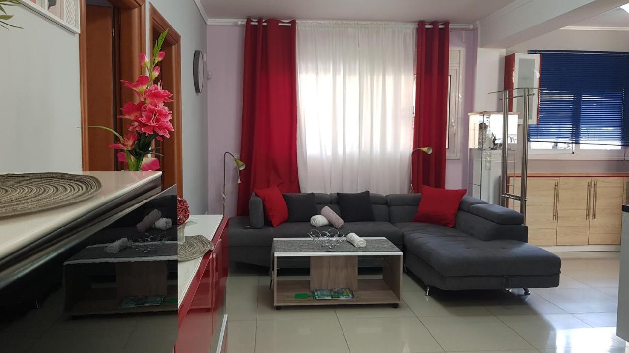 Renovated Lovely Apartment Near Airport & Sea Pórto Ráfti Kültér fotó
