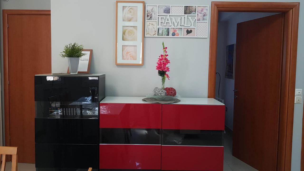 Renovated Lovely Apartment Near Airport & Sea Pórto Ráfti Kültér fotó