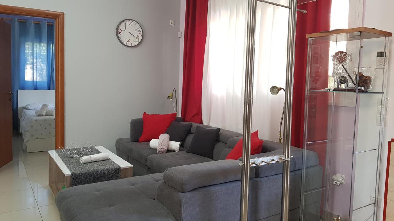 Renovated Lovely Apartment Near Airport & Sea Pórto Ráfti Kültér fotó